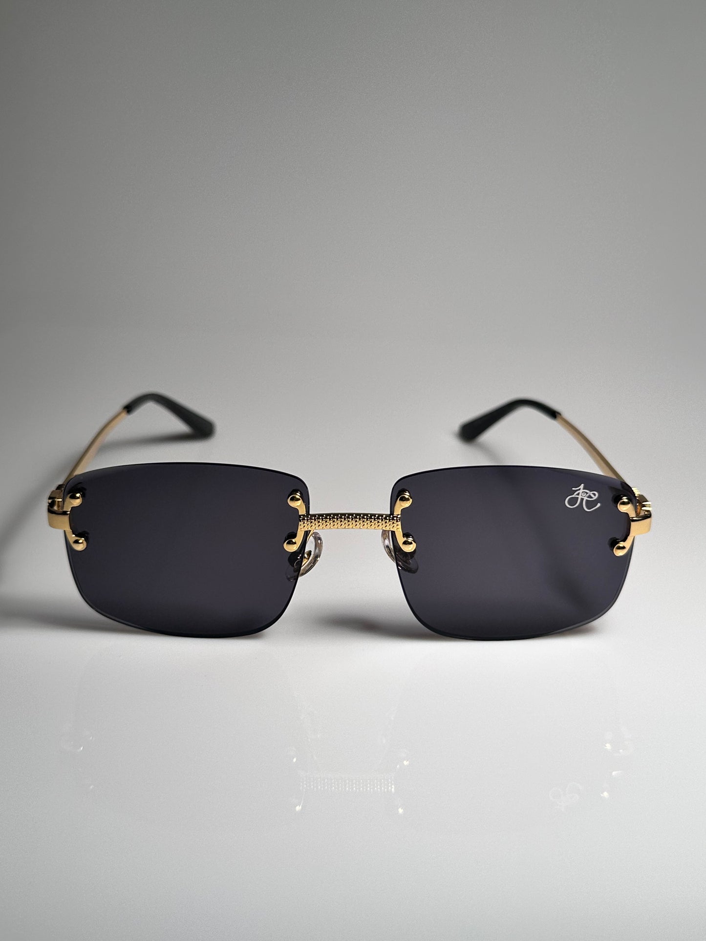Regalia - Noir Gold